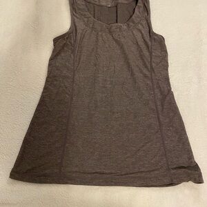 Lululemon Athletica Gray Sleeveless Tank Top with A-Line Silhouette